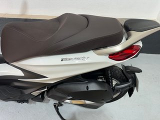 Piaggio Beverly 300 HPE