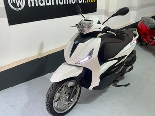 Piaggio Beverly 300 HPE