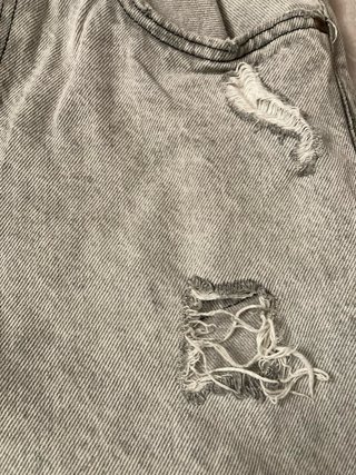 Bershka Jeans Denim Strappati Grigio