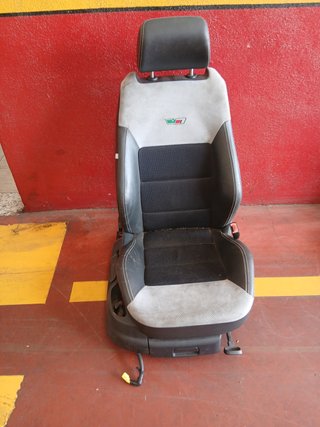 Juego completo de asientos Octavia RS 1Z.