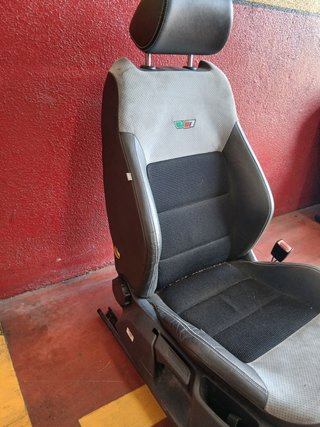 Juego completo de asientos Octavia RS 1Z.