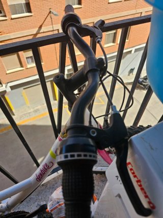 Bicicleta infantil Denbike 24 blanca