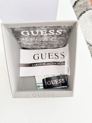 Reloj Guess Dorado y Verde