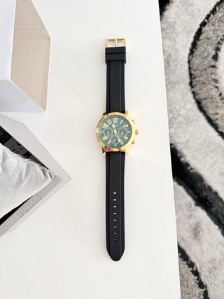 Reloj Guess Dorado y Verde