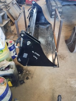 Pala Cazo 4x1 Minicargadora nuevo