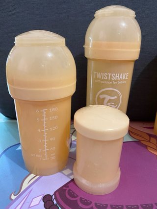 Pack Biberones AntiColicos Twistshake Beige Carmel