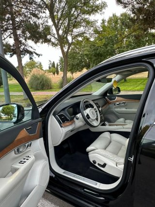 Volvo XC90 2017