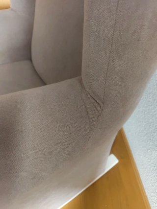 Sillón de tela gris