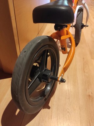 Bici sin pedales naranja