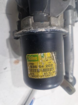 Motor limpiaparabrisas Renault Trafic 2004
