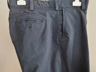 Pantalón Iturri Talla 46 azul marino con etiqueta