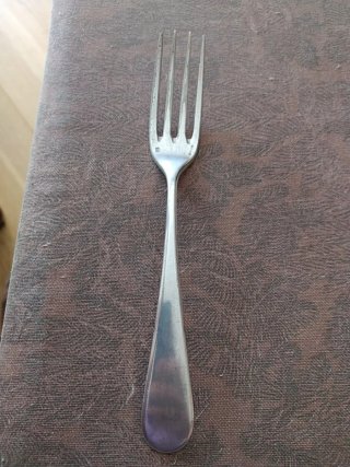 Tenedor de la segunda mitad del siglo XIX, plata??