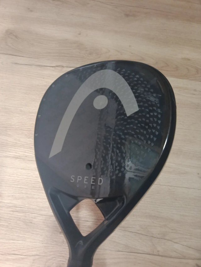 Foto del anuncio de segunda mano: Pala de pádel Head Speed One, especial para codos