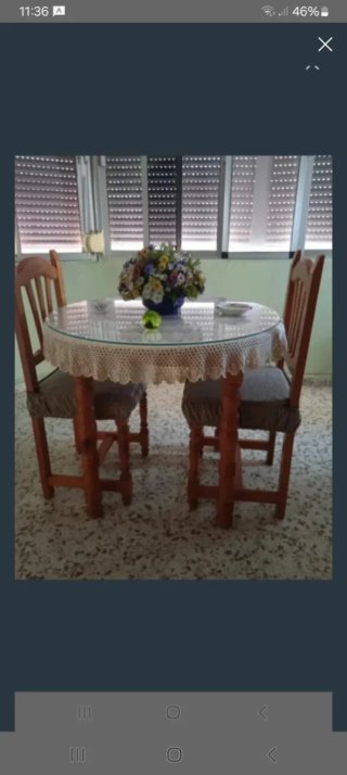 Mesa redonda cristal y madera provenzal