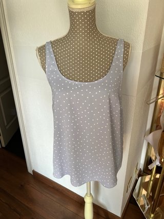 Conjunto pantalón y blusa lunares