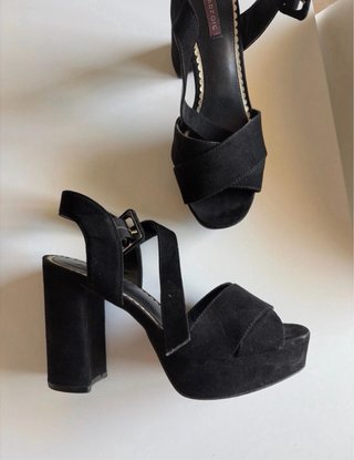Zapatos de tacón negros plataforma