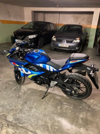 Suzuki GSXR 125 2017 Azul 5000km