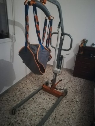 Grúa SUNLIFT 130 S para enfermos