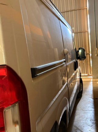 Peugeot Boxer 2021