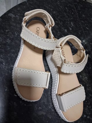 Sandalias CARMELA beige