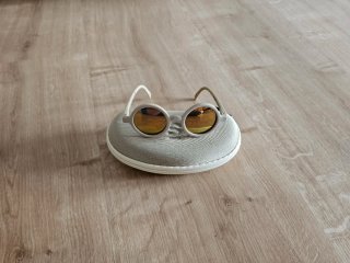 Gafas de Sol Suavinex Redondas Doradas y Beige
