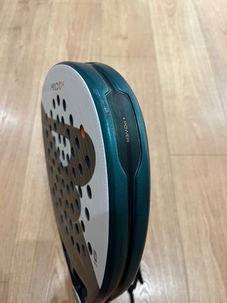 Bullpadel Hack 04 - 363 gr