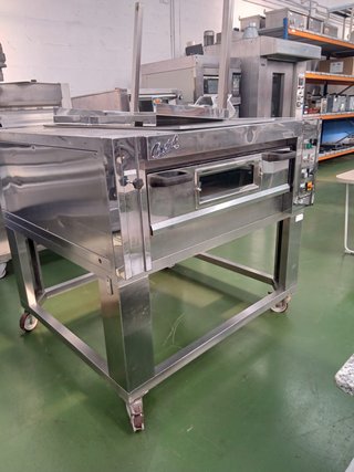 Horno de pizzas trifásico con soporte