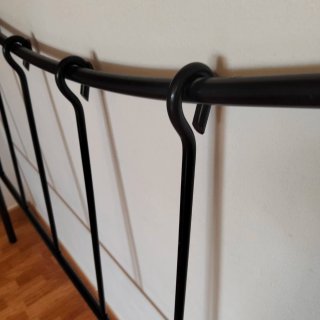 Cabecero de cama metálico negro
