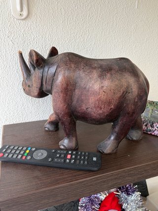 Lote 2 figuras animales madera