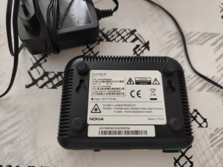Router Sagemcom y Adaptador Óptico