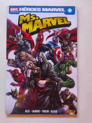Colección comics Ms Marvel Oscura.