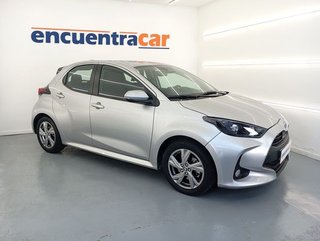 Toyota Yaris 1.5 120H Active Plus