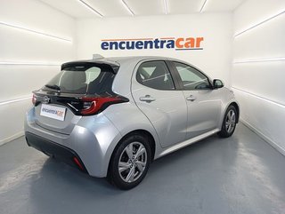 Toyota Yaris 1.5 120H Active Plus