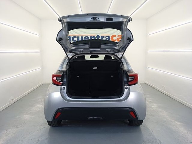 Toyota Yaris 1.5 120H Active Plus