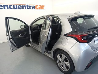 Toyota Yaris 1.5 120H Active Plus
