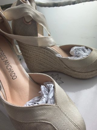 Sandalias cuña alta yute beige