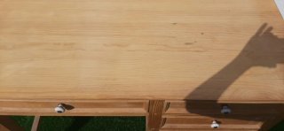 Escritorio madera maciza con cajones