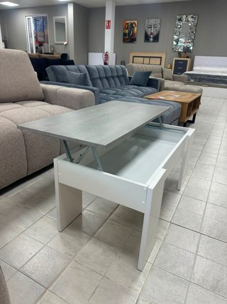 Mesa de centro elevable gris y blanca