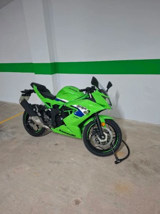 Kawasaki Ninja 125cc Verde