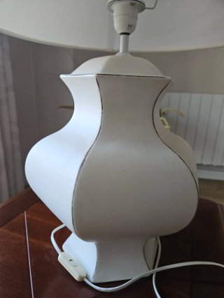 Lámpara de sobremesa blanca – 67 x 45 cm