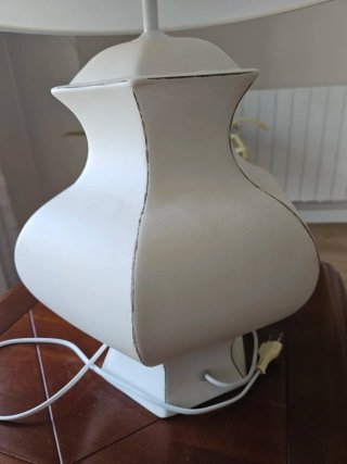 Lámpara de sobremesa blanca – 67 x 45 cm