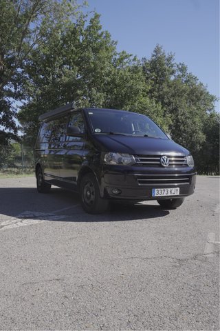 🚐 Volkswagen Multivan T5.1 - 4Motion(4x4)- 140 CV