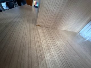 Mueble de habitación con escritorio y zapatero