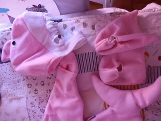 Disfraz Tiburón Bebé Rosa Talla 3/4 años