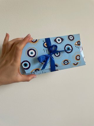 Sobre de regalo con tarjetas