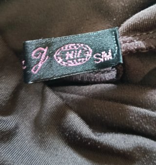 Camiseta cuello alto marrón Talla S/M