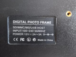 Monitor de señalización digital 21 in Soprte pared