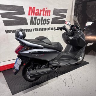 SYM GTS 300i EVO