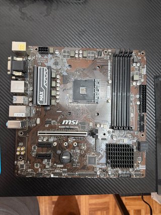 Placa base B450M PRO-VDH MAX