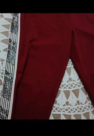 Conjunto chándal SikSilk unisex rojo y blanco